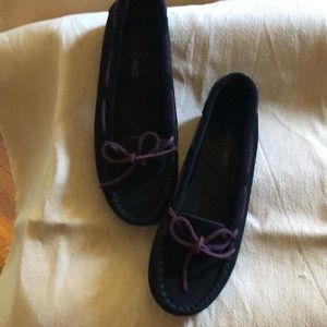 Minnetonka Suede moccasin Final offer